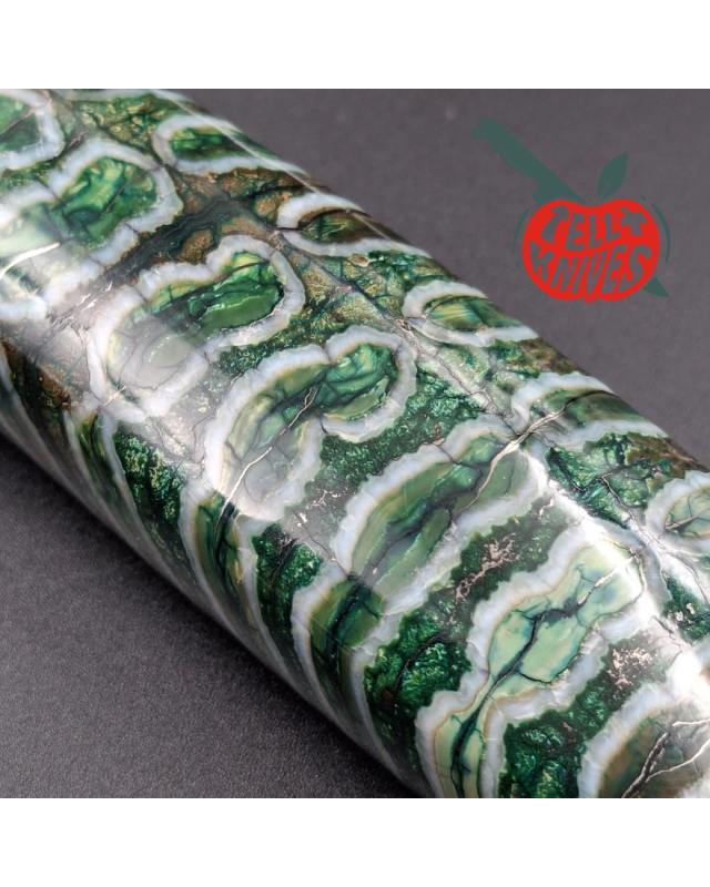 Sergey Shidlovskiy Custom Knives Model HULK Mosaic Damascus blade fossilized green mammoth handle