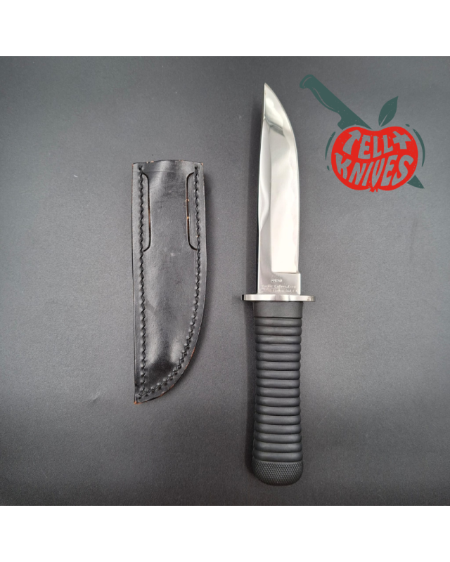 Pacific Cutlery Tanto by Kuzan Oda miror polish stainless steel black Kraton handle black leather sheath