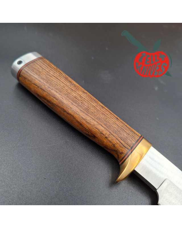 Hattori fixed blade 2018 Limited Edition 100pces Knife of the Year AUS-8 stainless steel brass guard and pommel bocote wood