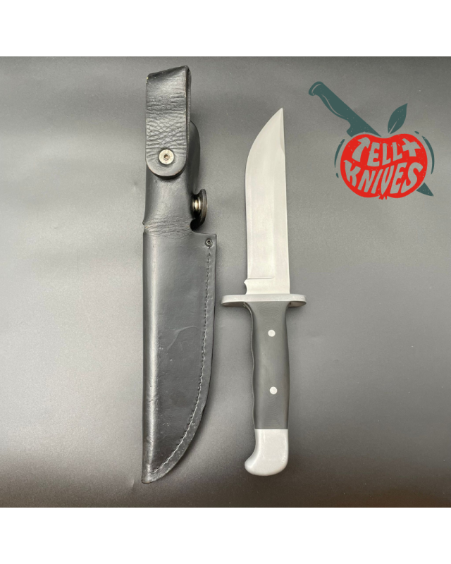 Vintage Buck 124 Frontiersman Fixed Blade Full Tang 420HC Steel Integral Sand Blasted Black Micarta Handle Black Leather