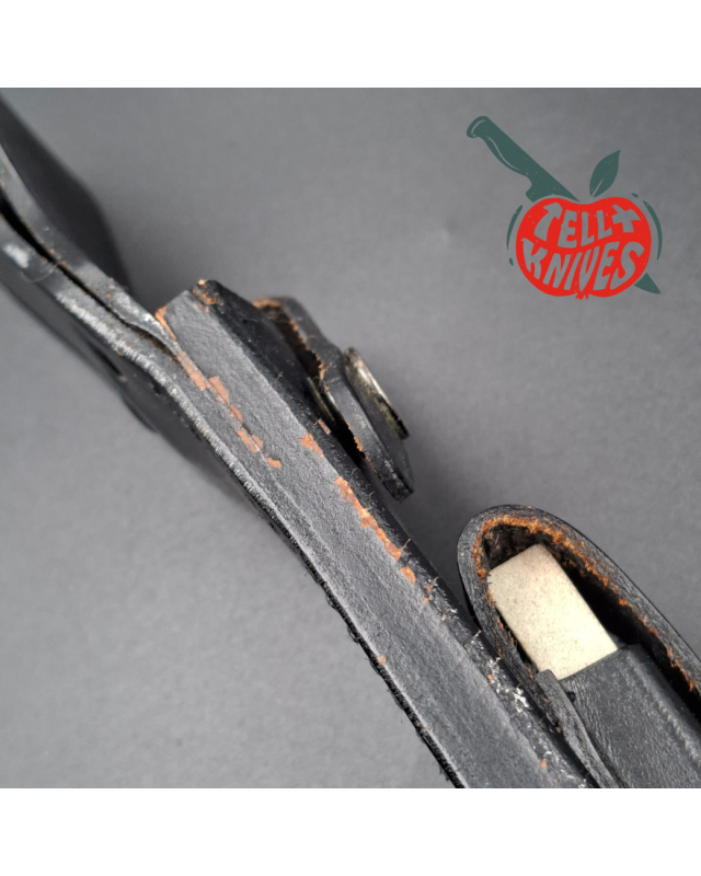 SOG S1 1986 5th Special Forces Group Vietnam - Numbered - blued SK5 carbon steel blade stacked leather handle black leather