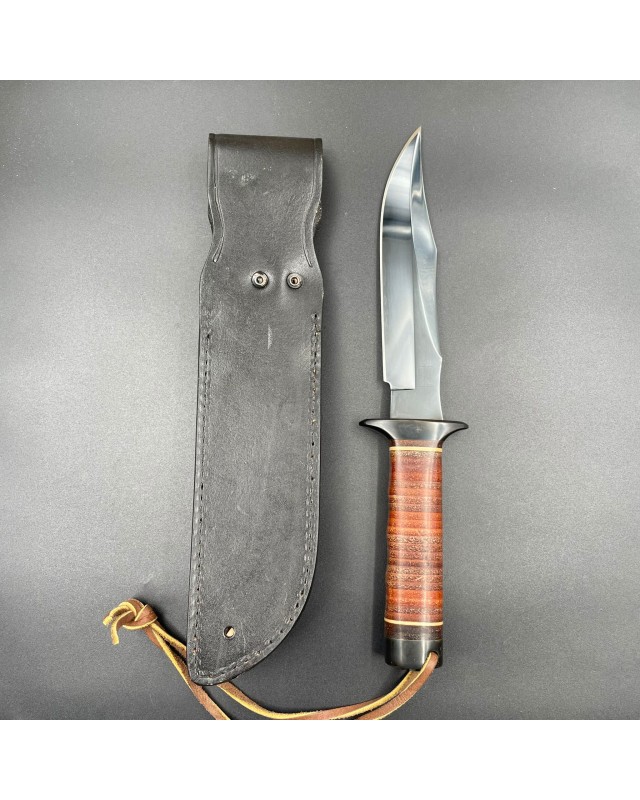 SOG S1 5th Special Forces Group Vietnam - blued SK5 carbon steel blade stacked leather handle black leather sheath