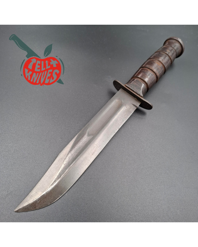 KABAR MK2 Fighting Knife WWII Era black carbon steel blade stacked leather handle gray plastic sheath