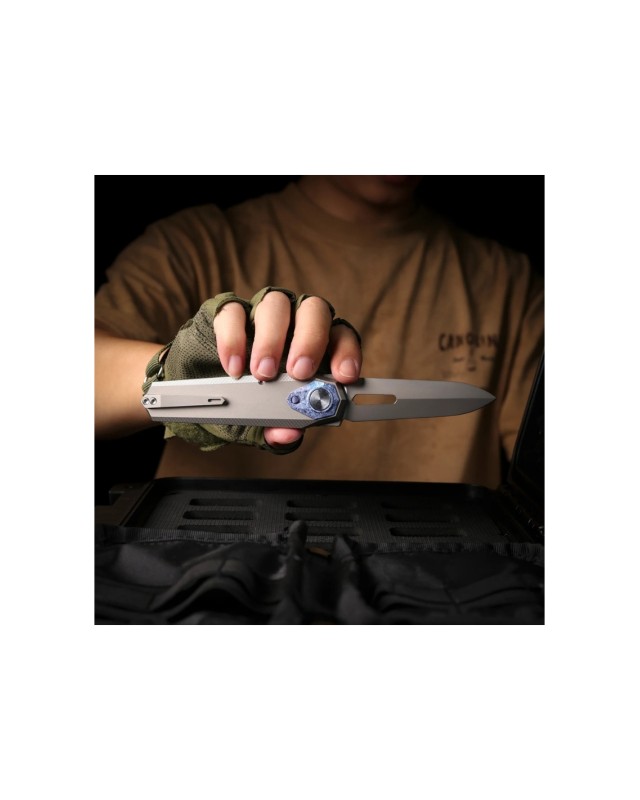 Remette Infinite Power  M390 steel stonewash finish blade stonewash titanium handle Timascus inlay Dagger blade Swiss Le