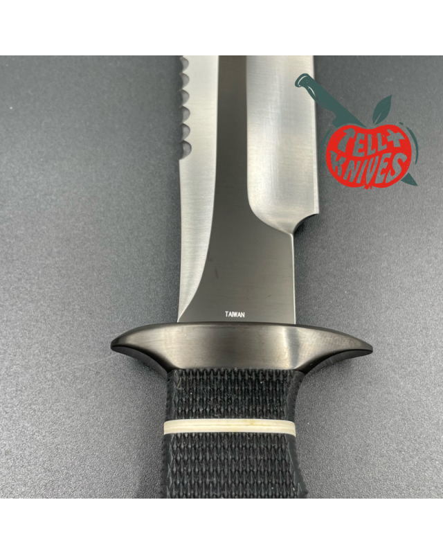 SOG Scuba Demo 2.0 fighting knife AUS-8 stainless steel Black TiNi finish black Kraton handle black leather sheath