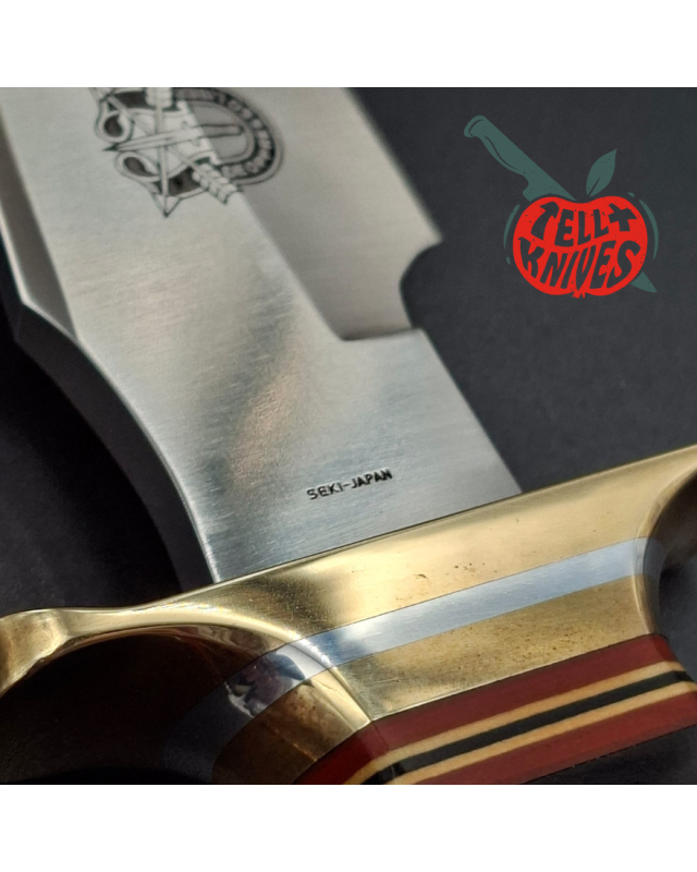 Al Mar Knives 4008 MACV SOG Fighting Knife SF black micarta handle brown leather sheath