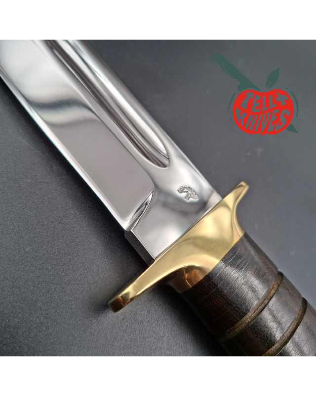 Jean Tanazacq 1990 Modèle USMC acier 440C forgé finition miroir garde laiton manche micarta étui cuir
