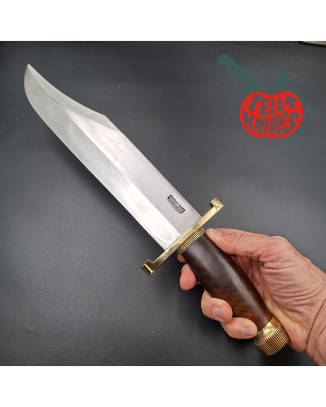 Randall Made Knives 1980ies Model 12-11 Smithsonian Bowie forged carbon steel walnut handle brass guard and pommel