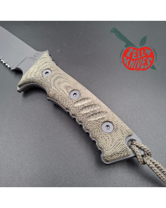 Chris REEVE Harsey Pacific fighting knife S35VN stainless steel DLC grey finish canvas micarta handle balistic camo Cordura