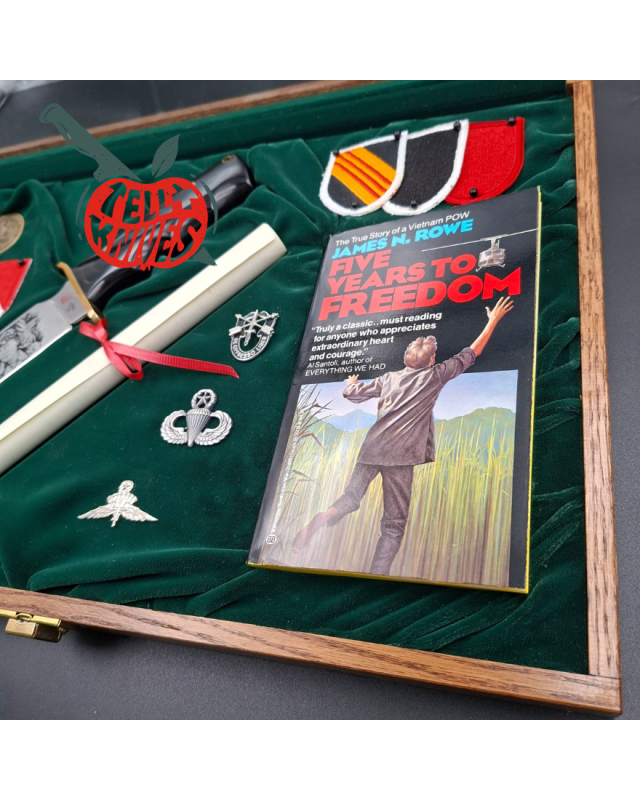 Al Mar Knives 1989 3009 SF Col. Rowe Commemorative Set Vietnam War presentation box