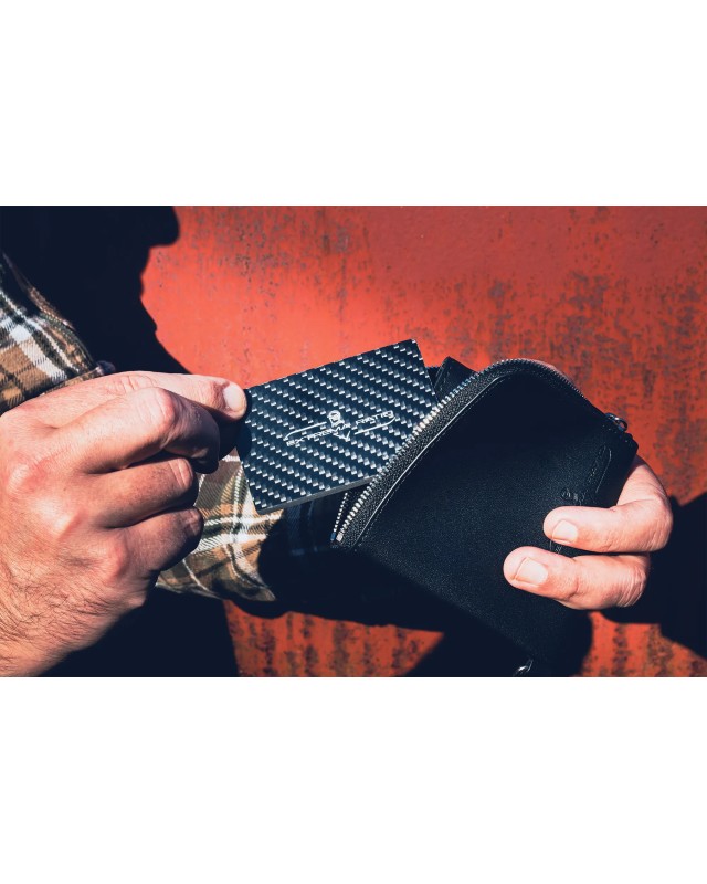 Extrema Ratio The Carry Box Limited Edition 500pces knife black leather wallet black hat CF credit card