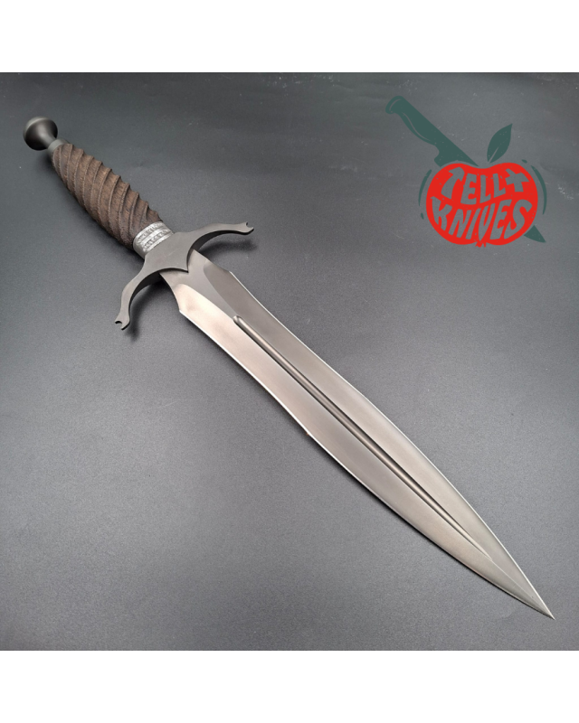 Michal Komorovsky Hunting Dagger Sleipner steel black DLC coating Wenge wood handle black leather sheath [duplicated]