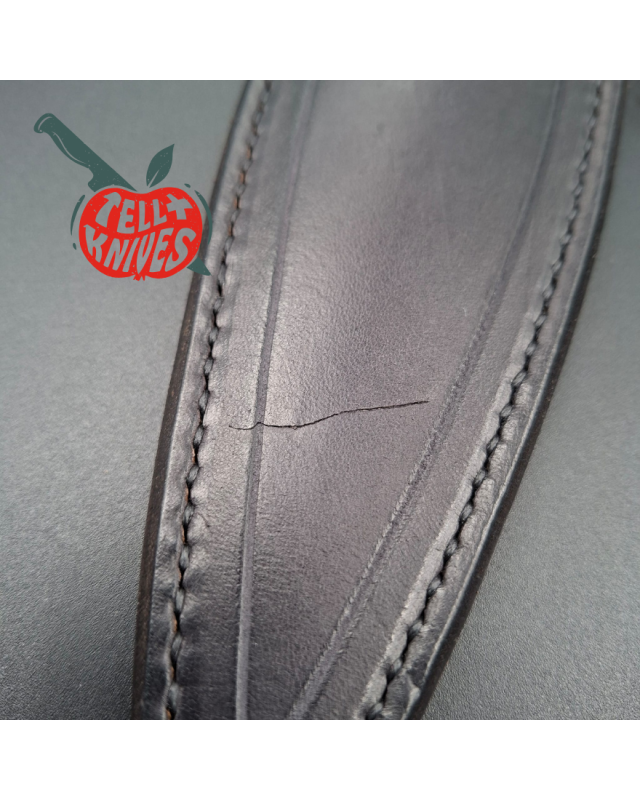 Michal Komorovsky Hunting Dagger Sleipner steel black DLC coating Wenge wood handle black leather sheath [duplicated]