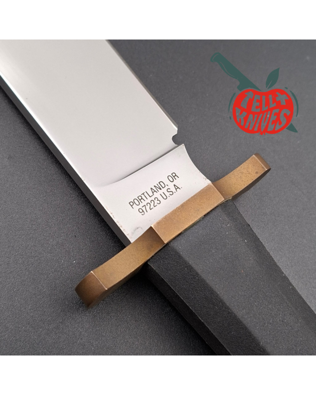 Gerber Legendary Blades Coffin Handle Bowie 440 black nylon sheath