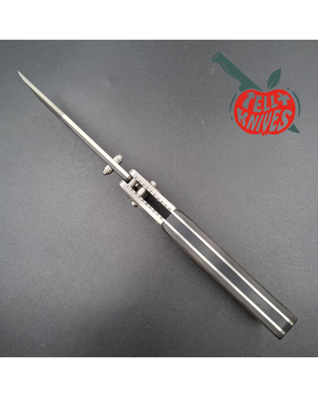 SOG 2009 TomCat 3.0 Kataba LTD Carbon Fiber and VG-10 Blade S95SL G10 handle with pouch and box