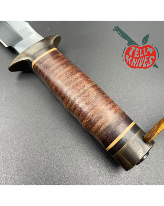 SOG S1 5th Special Forces Group Vietnam - blued SK5 carbon steel blade stacked leather handle black leather sheath with 