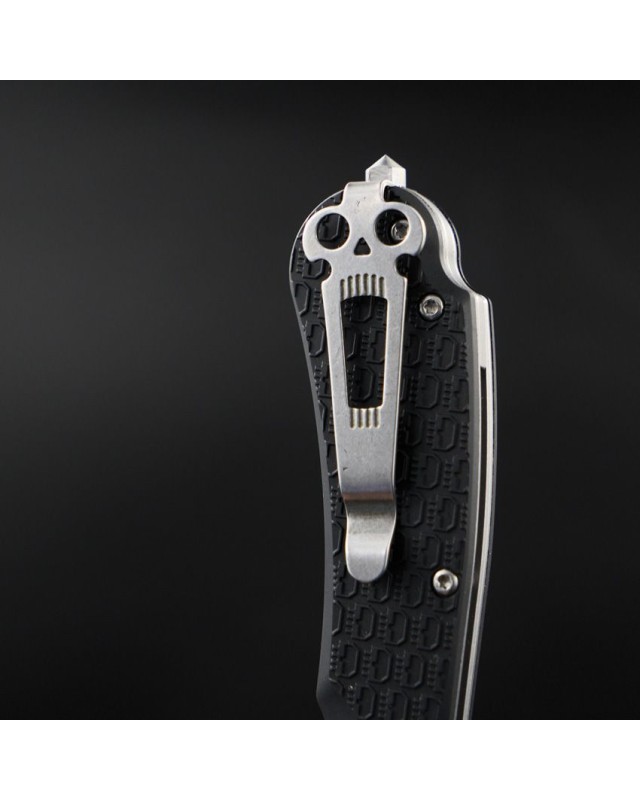 Daggerr Knives Powie Linerlock 8Cr14MoV stainless steel clip point blade stonewash finish Black FRN handle