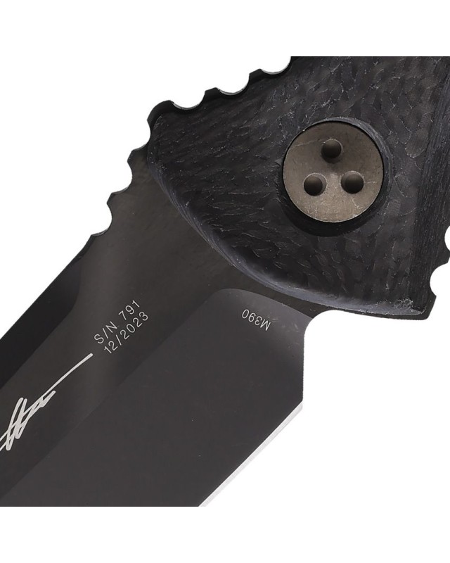 Microtech Socom Alpha Mini M390 steel DLC black finish Carbon Fiber handle - signature series