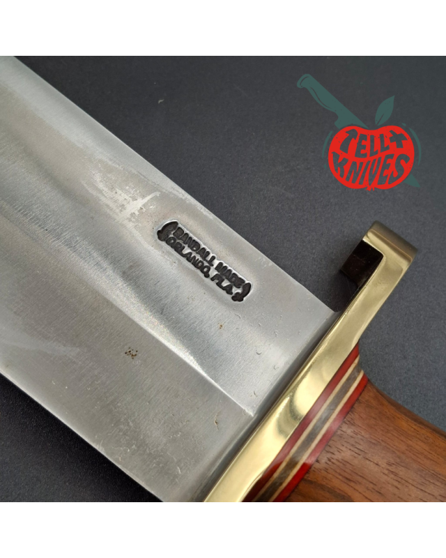 Randall Made Knives 1980ies Model 12-11 Smithsonian Bowie forged carbon steel walnut handle brass guard and pommel