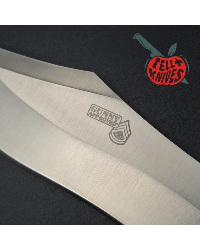 SOG Gunny Series Bowie GFX01-L Full Tang fixed blade VG-10 stainless steel wood display