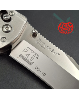 SOG 2006 TomCat 3.0 20th Anniversary VG-10 steel Kraton handle with pouch and box