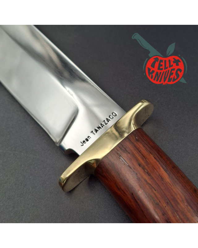 Jean Tanazacq Modèle Tronçay 1 acier 440C forgé finition miroir garde et pommeau laiton manche bois de noyer étui cu