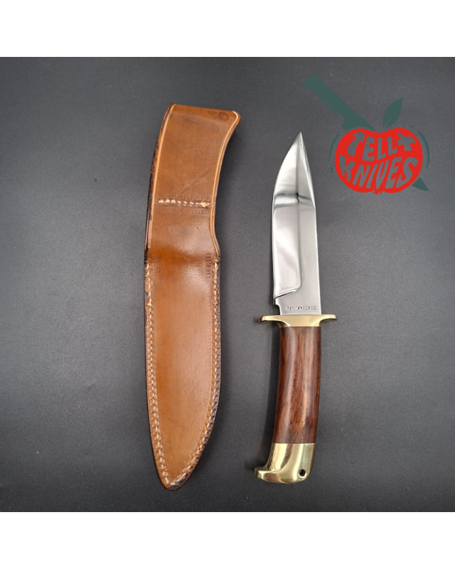 Jean Tanazacq Modèle Tronçay 1 acier 440C forgé finition miroir garde et pommeau laiton manche bois de noyer étui cu