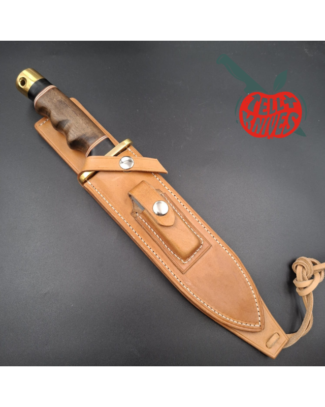 La Grotte du Loup Custom Fighting Knife forged carbon steel blade brass guard and pommel walnut handle