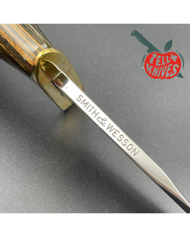 SMITH & WESSON Survival Knife Model 6030 with Original Sheath & Box