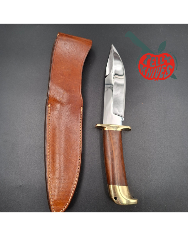 Jean Tanazacq Ardennlame Modèle Tronçay 2 acier 440C forgé finition miroir garde laiton manche bois de noyer étui cu