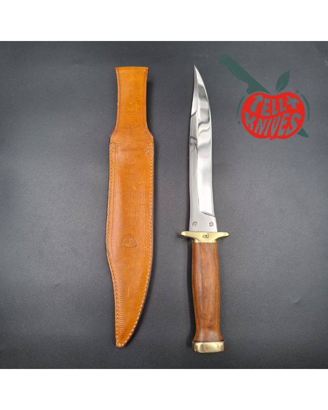 Jean Tanazacq 1994 Modèle Bazeilles acier 440C forgé finition miroir garde laiton manche noyer étui cuir