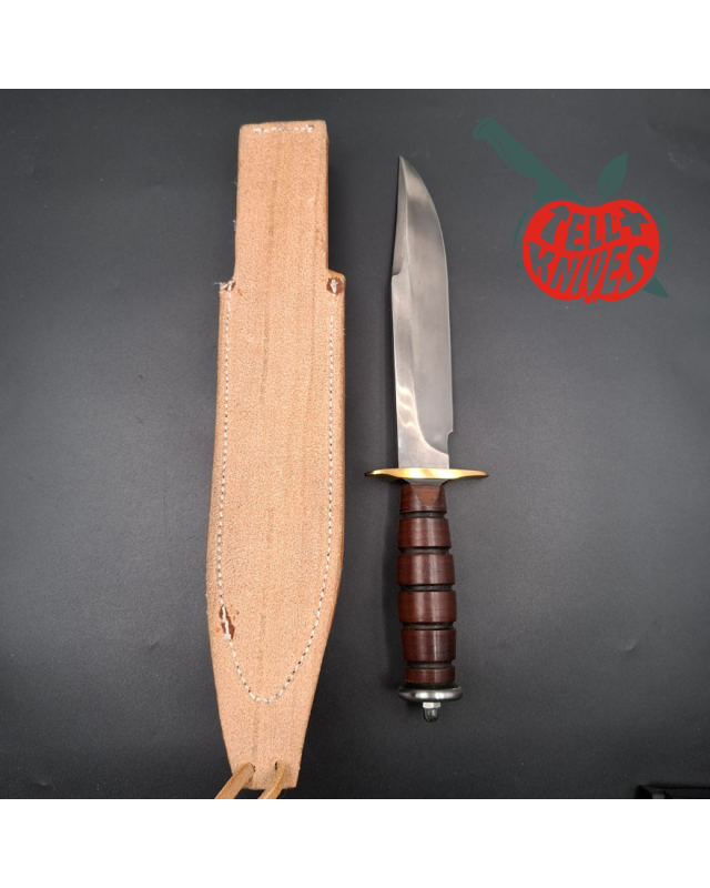 La Grotte du Loup Custom Fighting Knife forged carbon steel blade AL MAR Grunt stacked leather handle