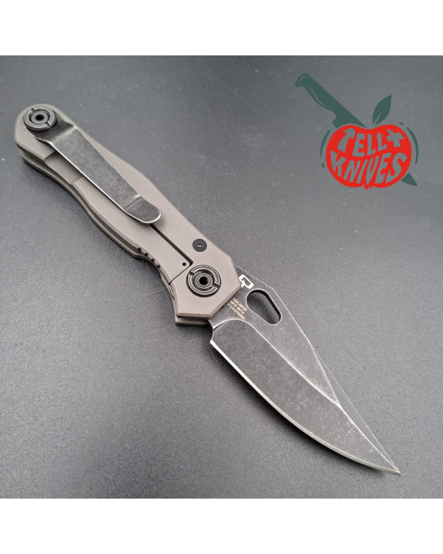 Quartermaster QSE 5tt folding knife CPM-154 stainless steel blackwash finish gray titanium handle framelock