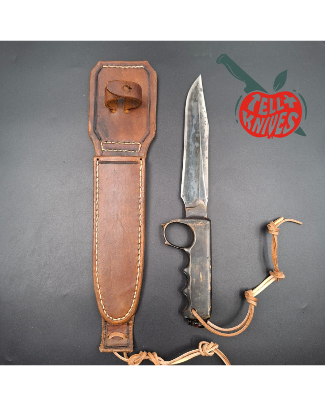 La Grotte du Loup One Knuckle Fighter Diver Knife forged carbon steel blade full brass handle