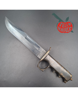 La Grotte du Loup KABAR USMC One Knuckle Fighter Knife 1095HC carbon steel blade full brass handle