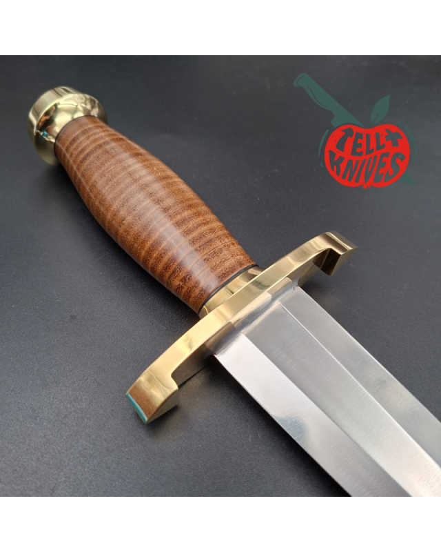 Randall Made Knives Swiss Legal Dagger Model 13-12 Arkansas Toothpick forged carbon steel stacked leather handle