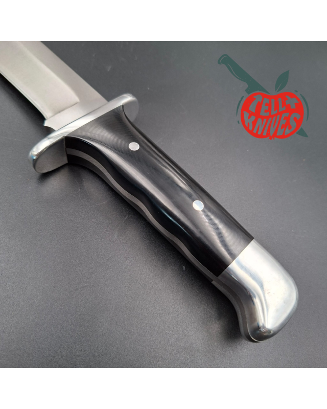 BUCK 1972-1986 124 Frontiersman 420HC steel blade black micarta handle black leather sheath