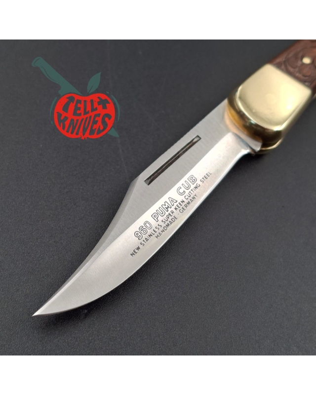 PUMA 1982 960 Puma Cub hunting folder stainless steel bowie blade brass bolsters engraved wood handle