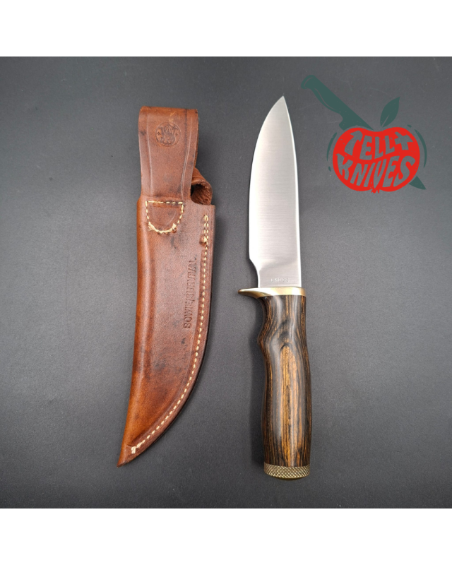 SMITH & WESSON 1976 Outdoorsman Survival Bowie 6020 stainless steel blade wood handle brown leather sheath