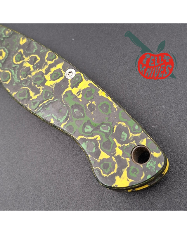 Spyderco Military full custom blackwash S30V stainless steel blade Jungle Fatcarbon scales