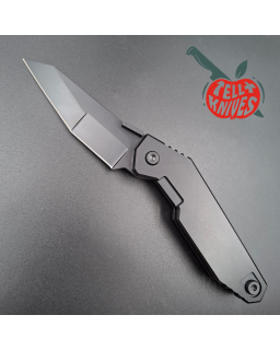 QTRMSTR Mr. Strickland QSE-9TT 154 cm, Stahl mit schwarzer Oberfläche, Titan-Griff, 2015, limitierte Auflage von 300 Stück