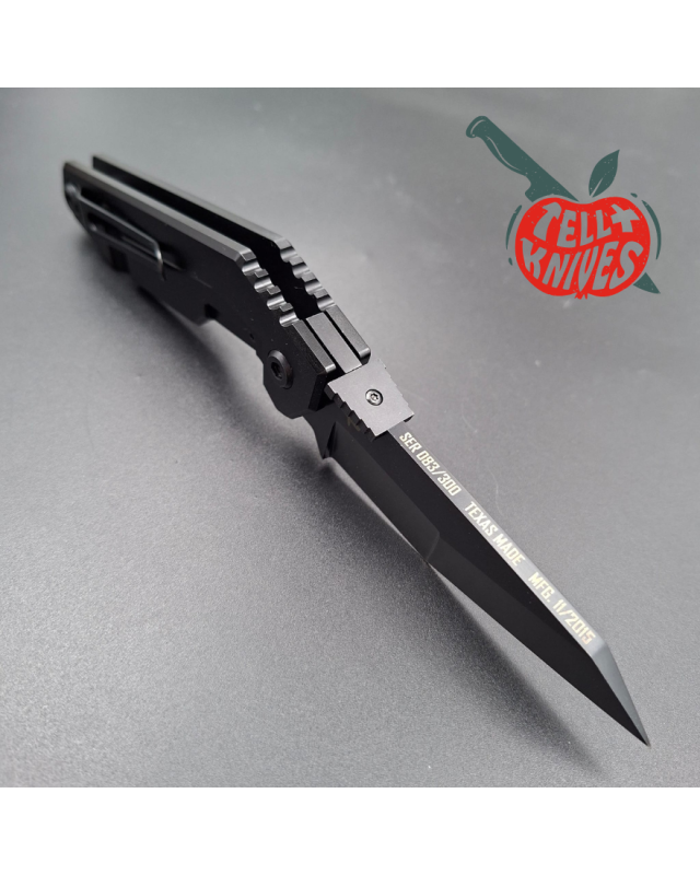 QTRMSTR Mr. Strickland QSE-9TT 154 cm, Stahl mit schwarzer Oberfläche, Titan-Griff, 2015, limitierte Auflage von 300 Stück
