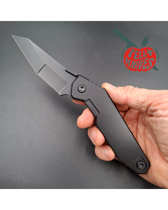 QTRMSTR Mr Strickland QSE-9TT 154CM steel with black finish and titanium handle, 2015 limited edition of 300 pieces
