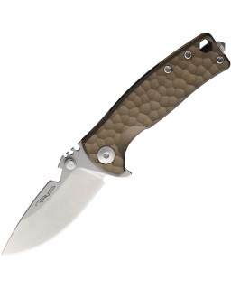 DPx Gear HEST F, lama in acciaio M390 con finitura stonewash, manico in titanio color bronzo martellato