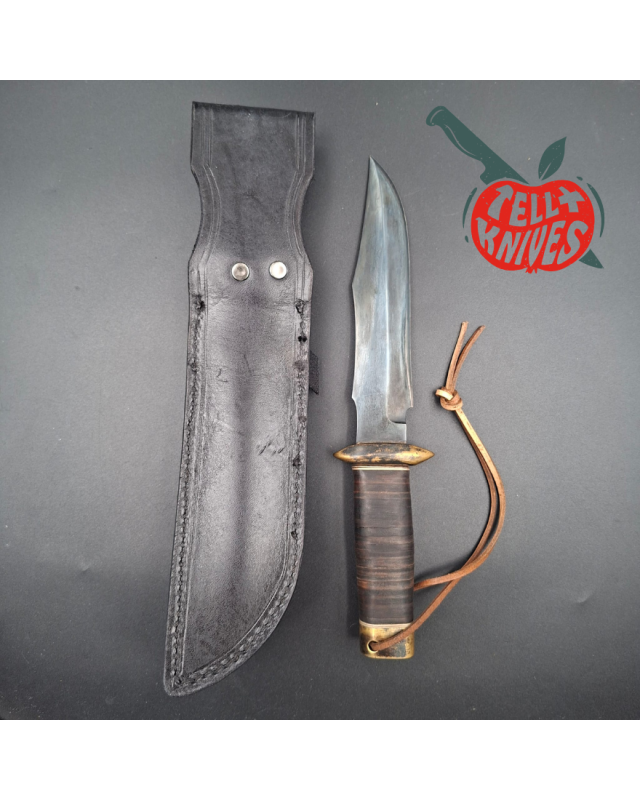 The Grotte du Loup SOG Vietnam Replica: forged carbon steel blade, brass guard and pommel, stacked leather handle