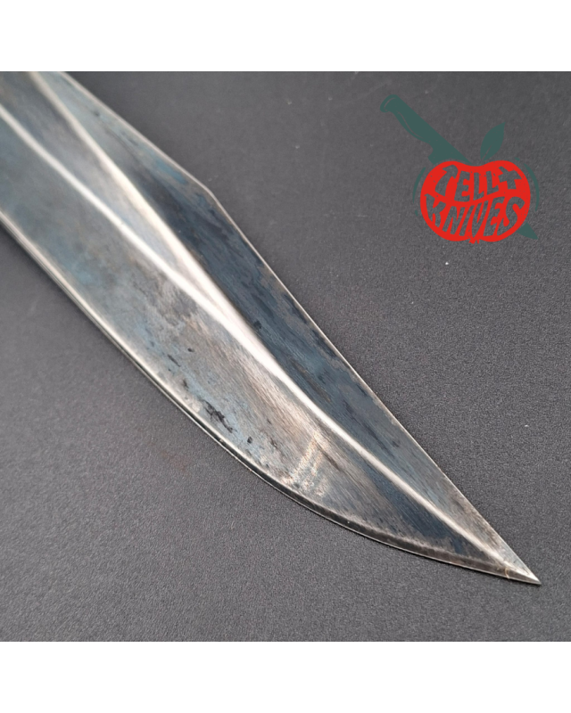 La Grotte du Loup „Big Game Hunter“ – Klinge aus geschmiedetem Kohlenstoffstahl, Griff aus Hirschhorn