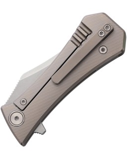 Pocket Bowie ausiliario, framelock, lama in acciaio M390 con finitura stonewash, manico in titanio grigio
