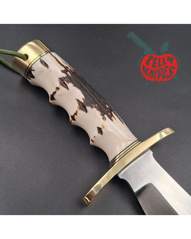 Randall Made Knives Model 12 - 8 Bear Bowie forged carbon steel 4 fingers grip stag handle Brass guard and pommel