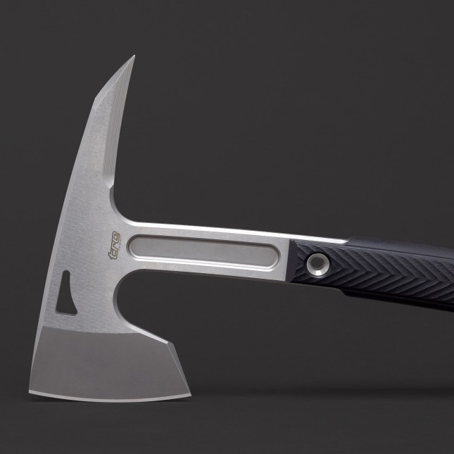 TRC Knives Never Kneel – Tomahawk en acier Sleipner et G10 noir