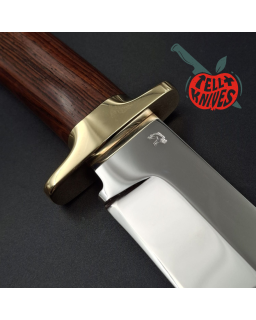 Jean Tanazacq Tronçay 1 – lame acier 440C forgé finition miroir manche noyer garde et pommeau laiton étui cuir